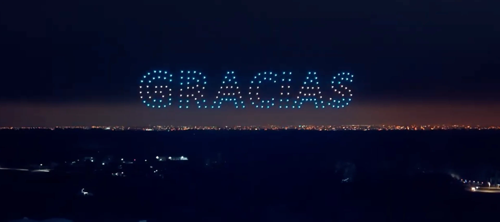 Show de drones — BIENVENIDA A LA SELECCIÓN